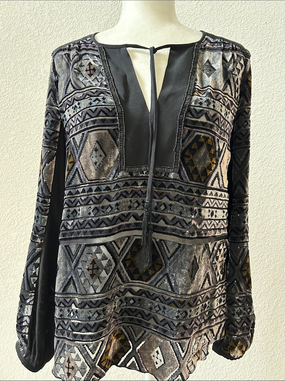 Hale Bob top S Roomy fit Boho Dark tones Burn out fabric Tassel tie neck EUC
